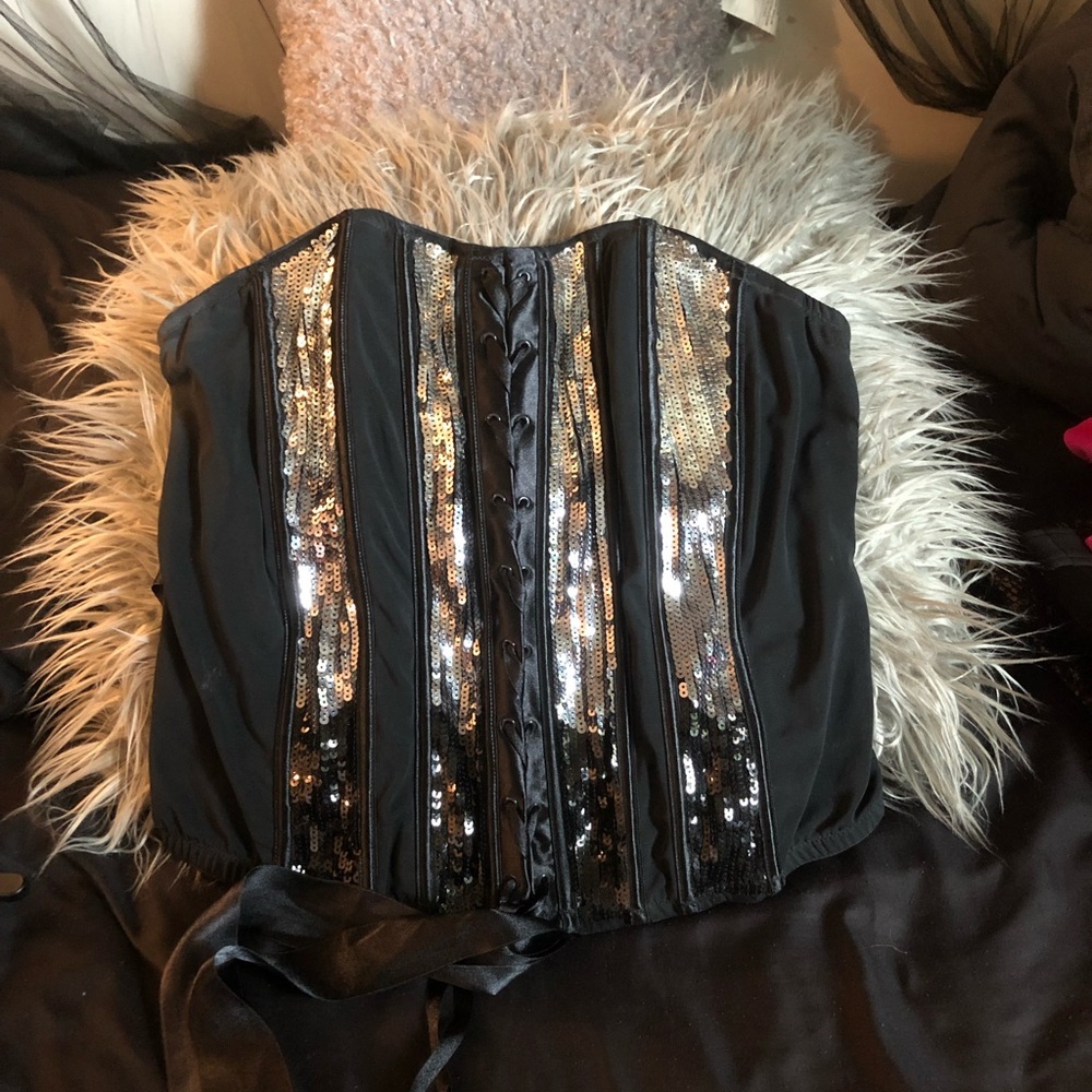 Sexy Corset can be worn as lingerie or top